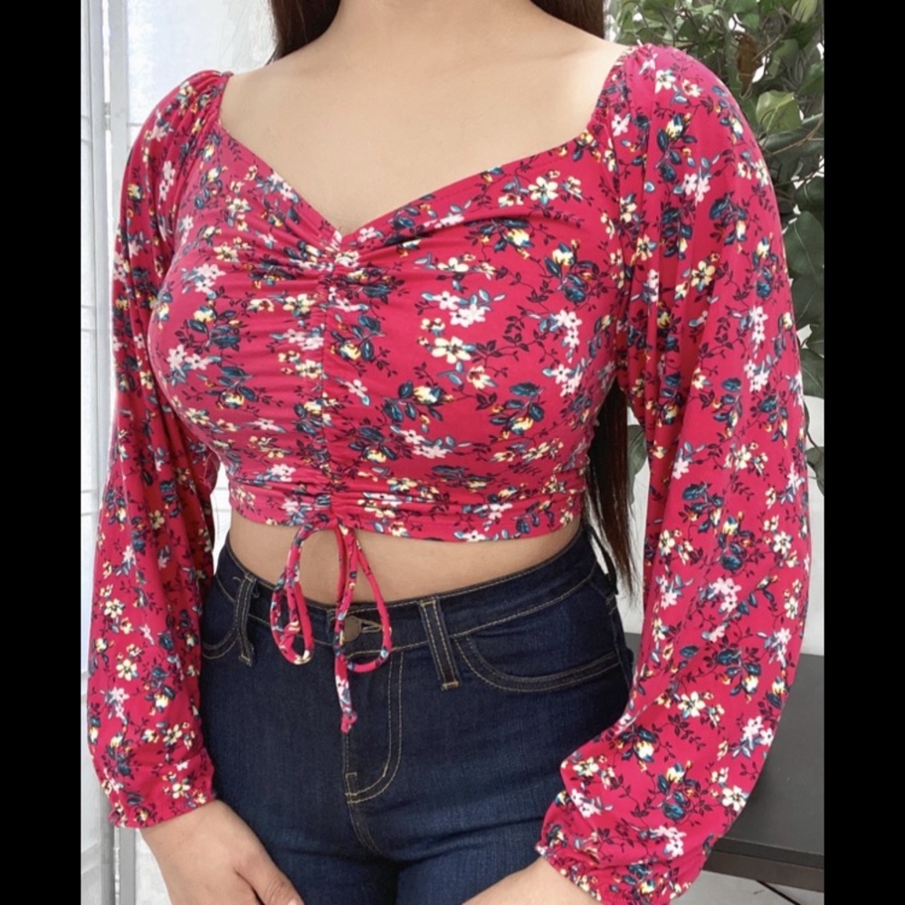 Longsleeve Drawstring tops - Picture 7 of 8